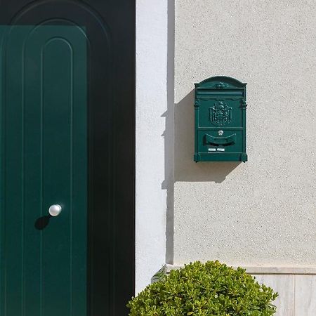 Apulian House Hotel Бриндизи Екстериор снимка